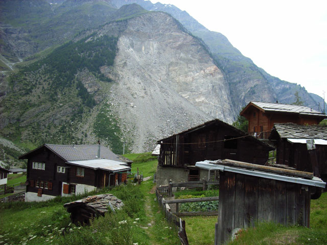 Anreise ins Mattertal, Besteigung des Hausbergs Tschuggen (1750 m)